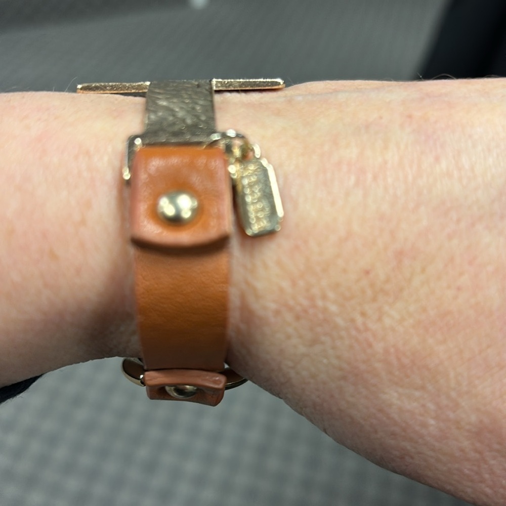 Gold Tone Cross Bracelet with Adjustable Brown Leather Strap Christian Jewelry - Picture 3 of 7